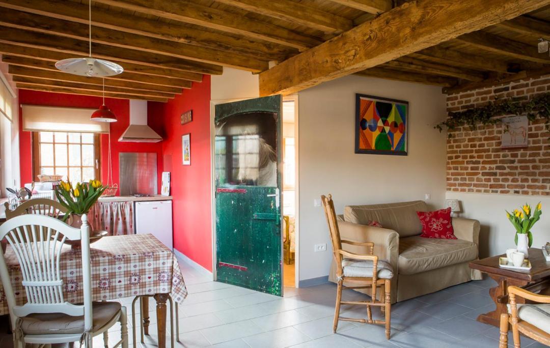 Gite De La Ferme Des Crins Blancs Villa Hazebrouck Dış mekan fotoğraf